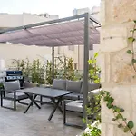 Royal Luxury Homes