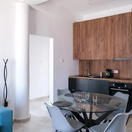 Royal Luxury Homes Апартаменты
