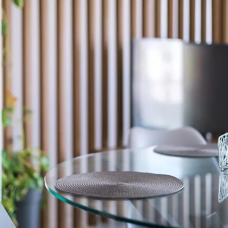 Royal Luxury Homes Апартаменты *