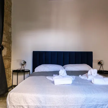 Апартаменты Royal Luxury Homes Пафос
