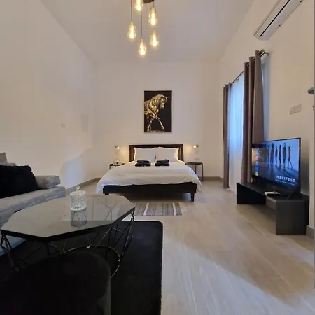 Royal Luxury Homes Апартаменты
